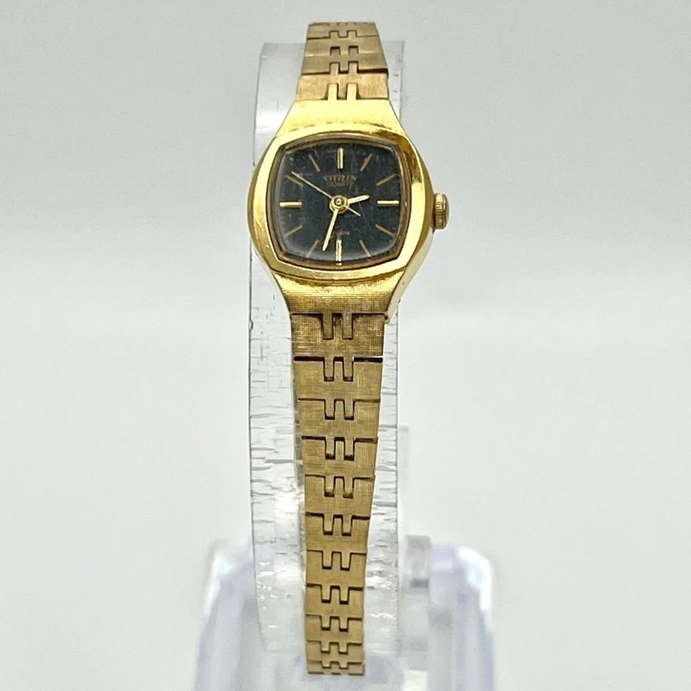 Citizen Vintage Rectangular Gold Plated Gold  Black tones Ladies Watch Working